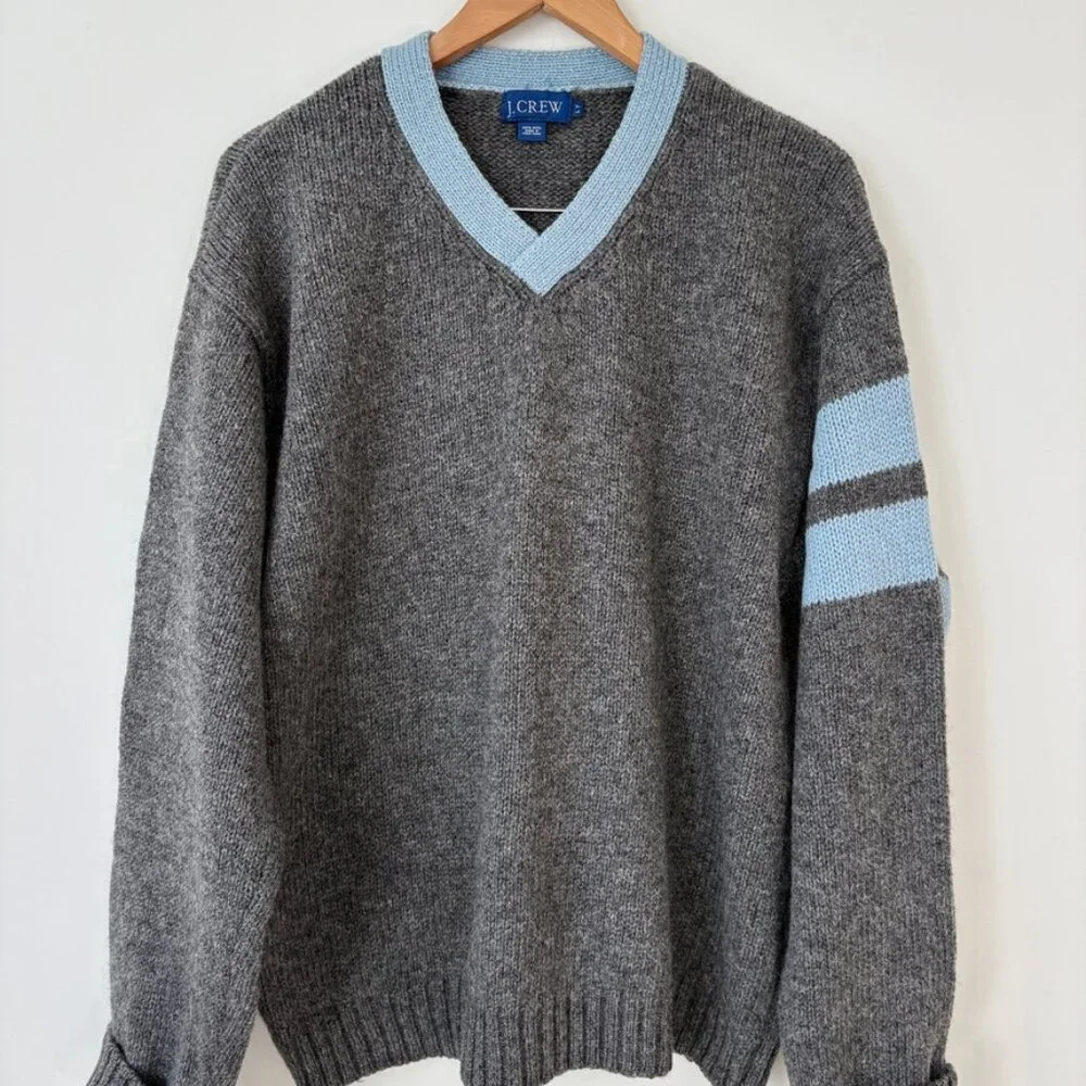 J. Crew Vintage 90s Mens Wool Sweater LT Gray Blue Trim Striped Sleeve Hong Kong
